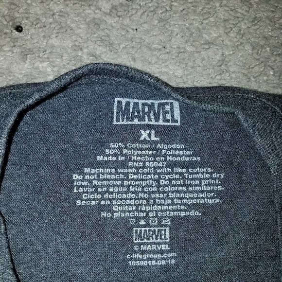 Deadpool Wanted T-shirt - Picture 4 of 4
